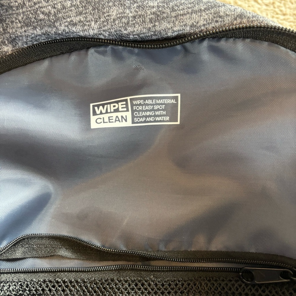 Adidas Gray and Black Backpack - Picture 7 of 7